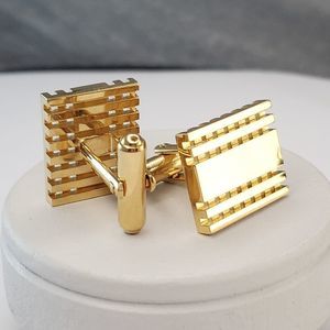 SENATOR Gold Cufflinks